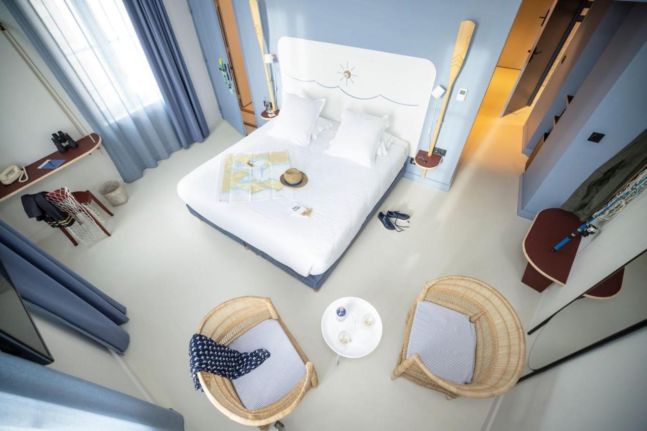 L'eautel Centre Port 4*