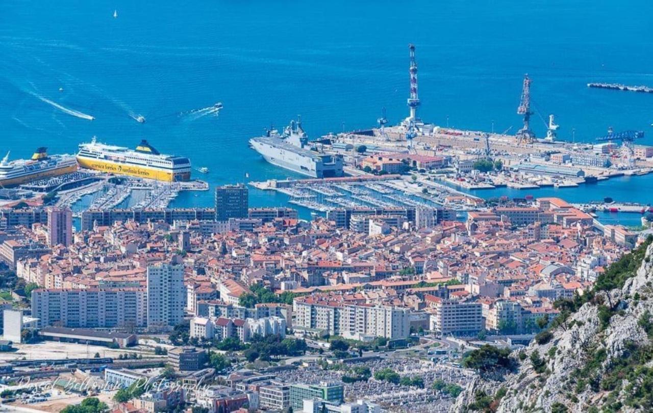 L'eautel Centre Port 4*