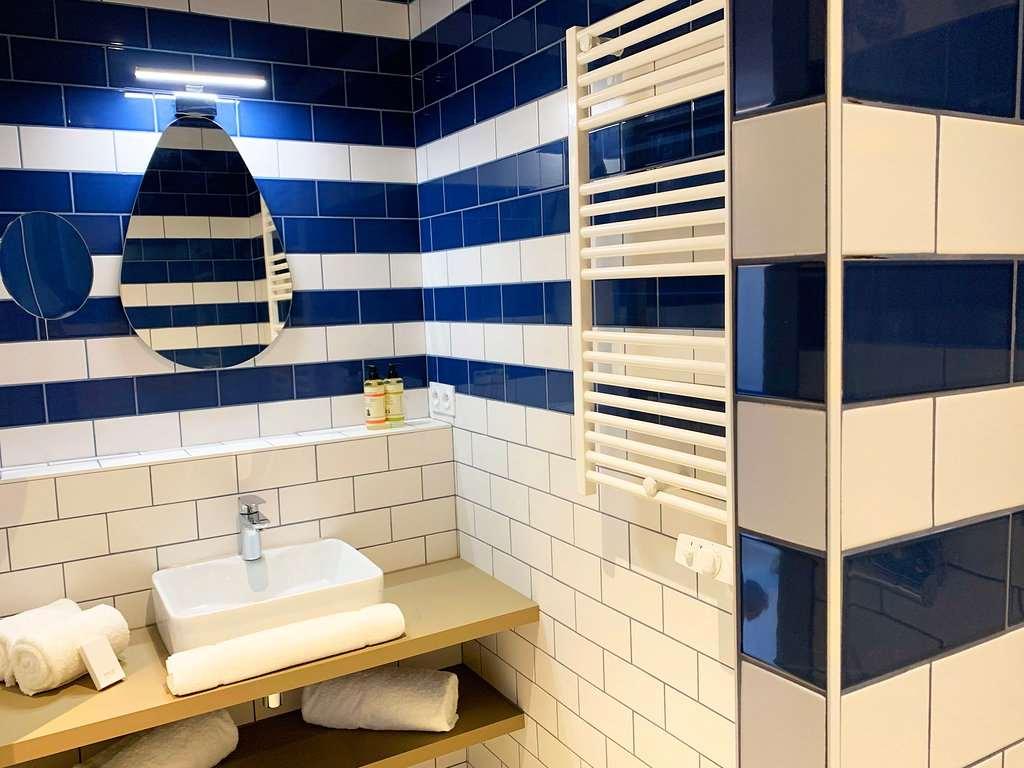 L'eautel Centre Port Hotel 4*