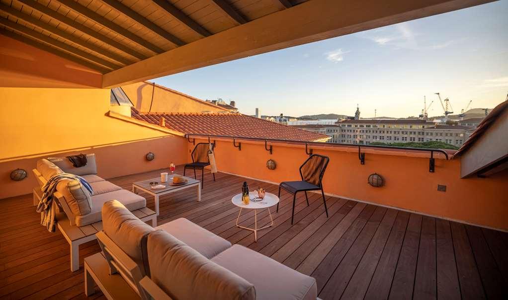 L'eautel Centre Port Hotel Toulon