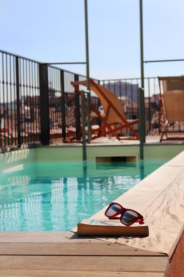 Hotel L'eautel Centre Port 4*