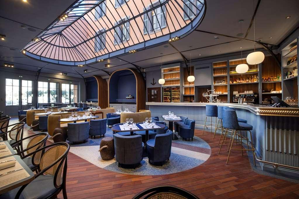 Hotel L'eautel Centre Port 4*